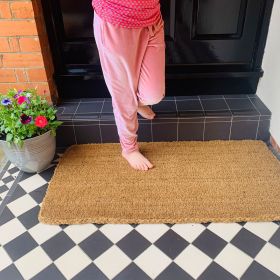 https://www.coirmats.co.uk/media/catalog/product/cache/6f1d59d8d28ae6bf50729c25ecc42589/p/l/plain-coir-mat120x60-35mm-ls.jpg